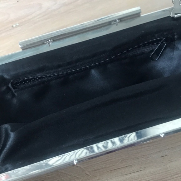 Black Satin bag - Picture 4 of 4